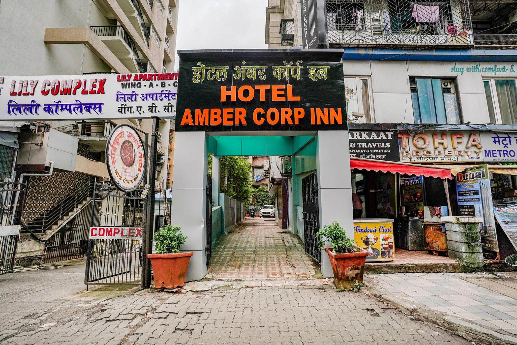 Fabexpress Amber Corp Inn - Nr Nesco Exhibition Center Mumbai Exterior photo